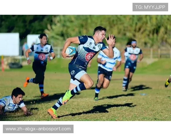 青少年足球运动员体重管理：发育期营养干预与力量平衡